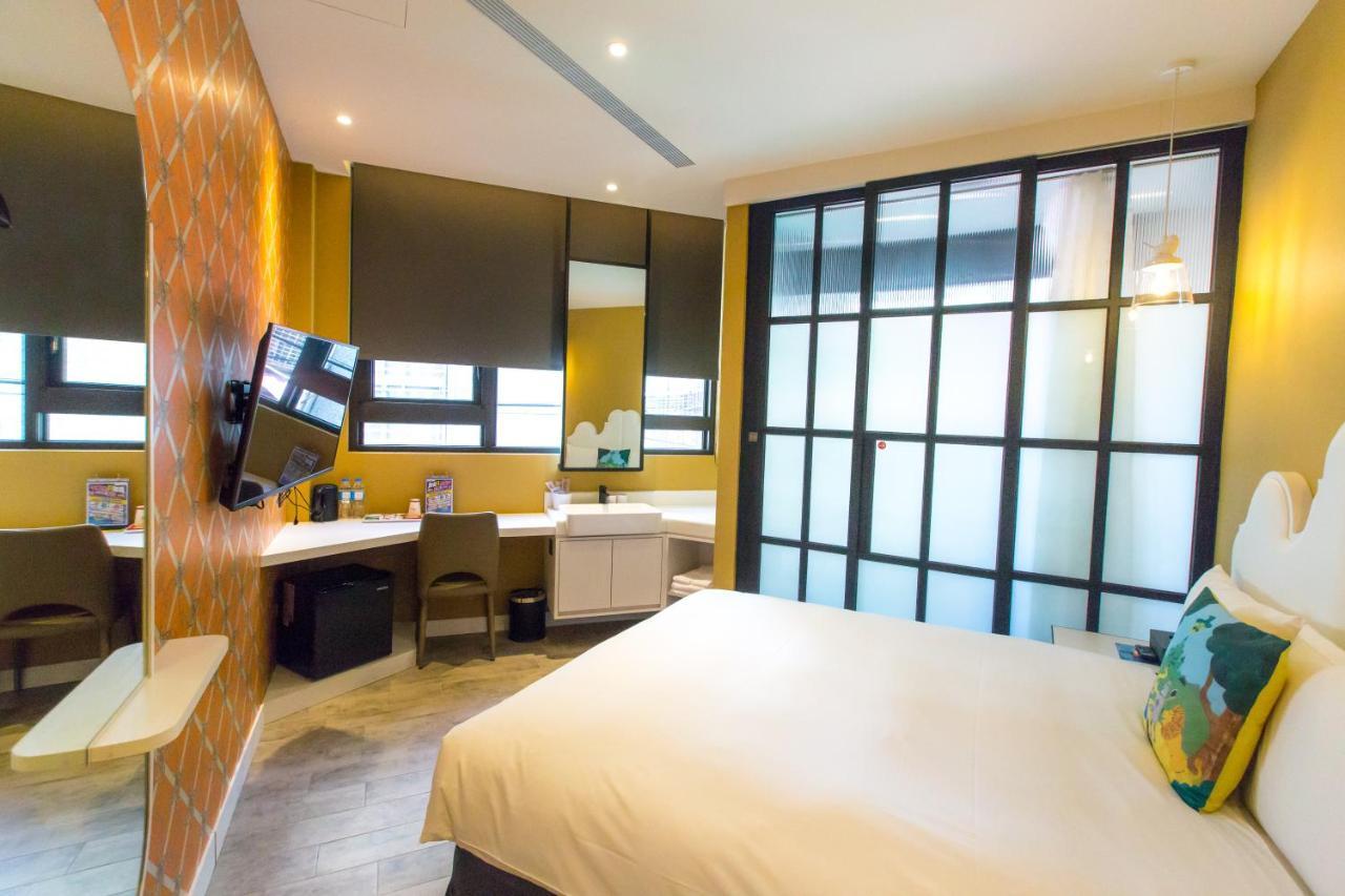 Norway Forest Travel Hotel 3 Taichung Exterior photo